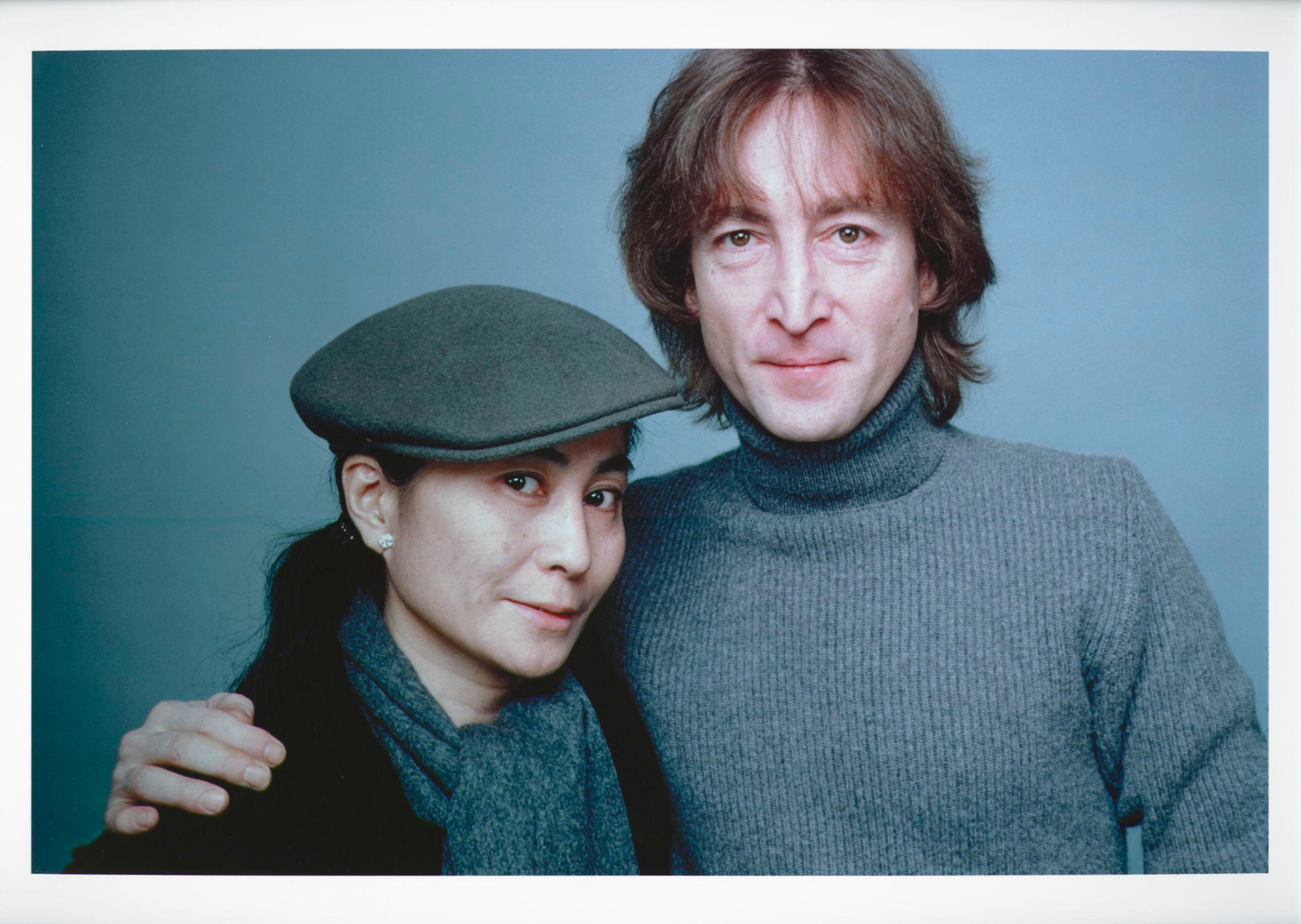 Jack Mitchell Color Photograph - John Lennon and Yoko Ono 