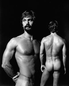 Modello maschile 'Brahm' esposizione multipla per After Dark, firmato da Jack Mitchell