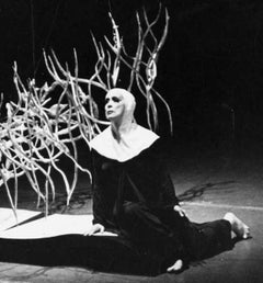 Martha Graham interpretando "Time of Snow", firmado por Jack Mitchell