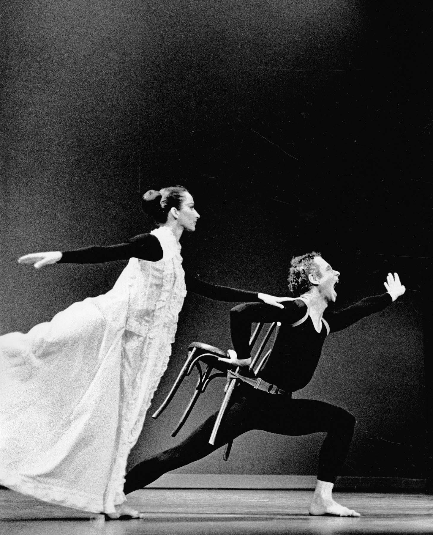 Jack Mitchell Black and White Photograph - Merce Cunningham and Carolyn Brown performing 'Antic Meet'