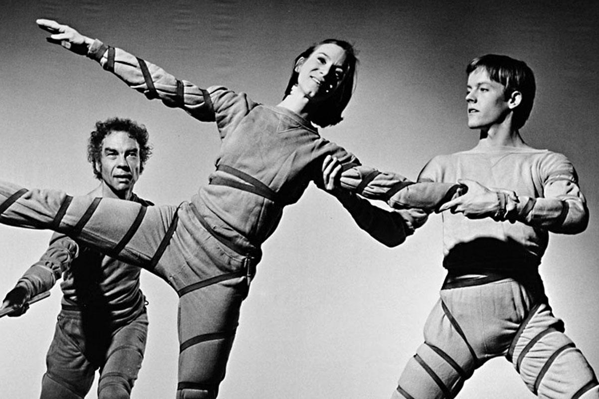 Merce Cunningham, Ellen Cornfield and Charles Moulton performing 'Signals'  - Photograph by Jack Mitchell