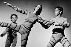Merce Cunningham, Ellen Cornfield and Charles Moulton performing 'Signals'