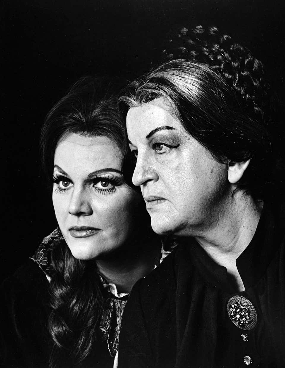 Met Opera - 508 For Sale on 1stDibs | metropolitan opera posters ...