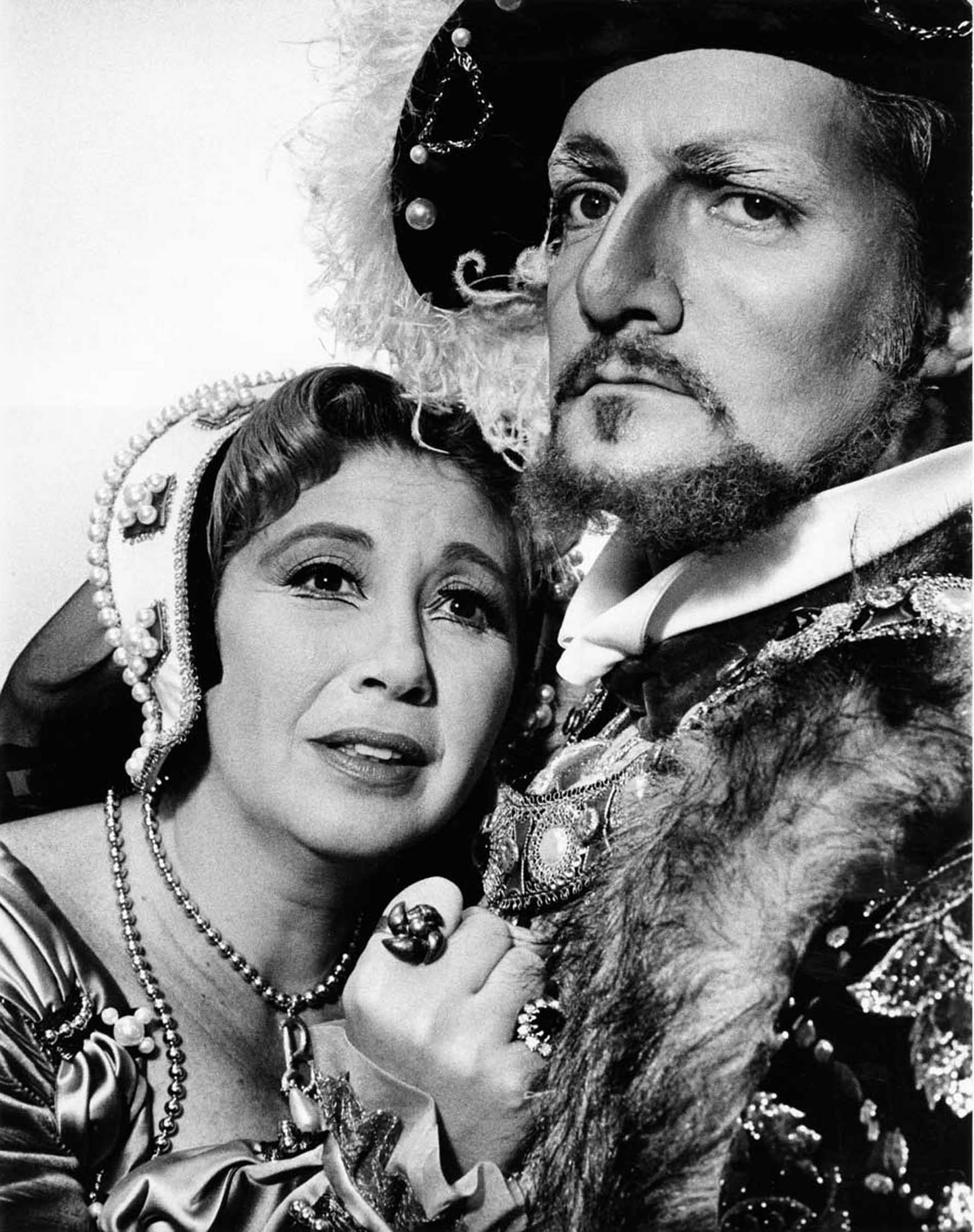 Jack Mitchell Black and White Photograph - New York City Opera Stars Beverly Sills and Robert Hale in 'Anna Bolena'