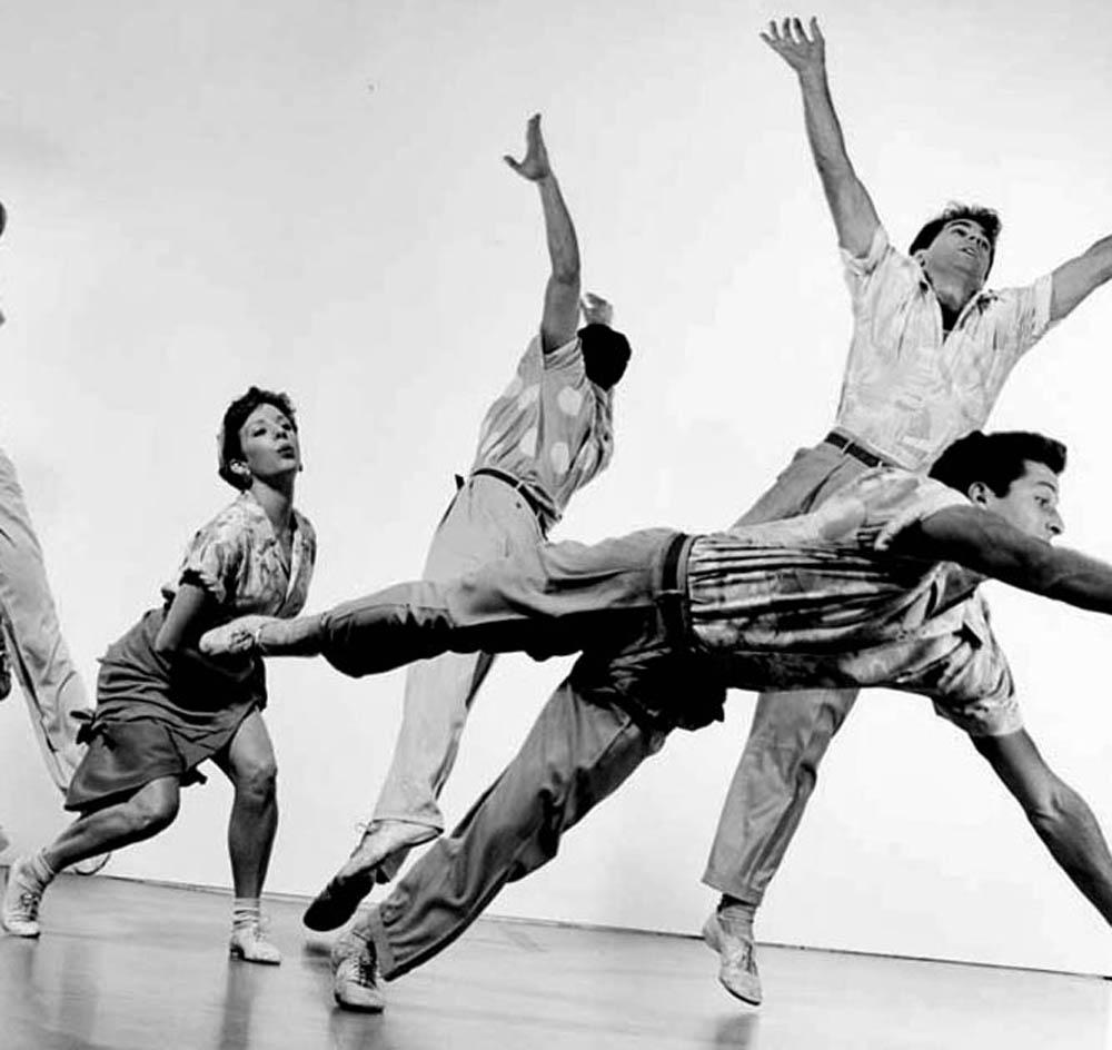 Paul Taylor: Tänzergruppe (Pop-Art), Photograph, von Jack Mitchell