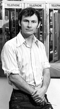 Il pittore fotorealista Richard Estes nel suo studio di Manhattan con nuove opere