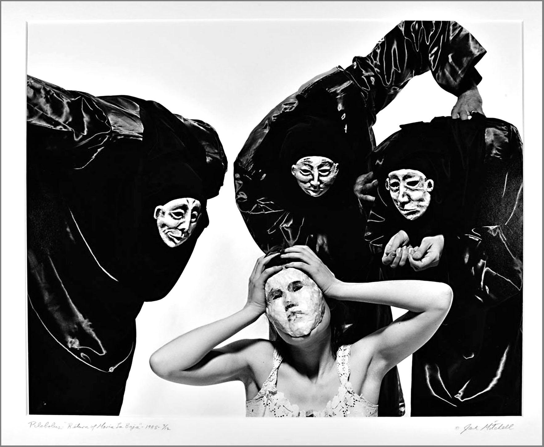 Jack Mitchell Black and White Photograph – Pilobolus Dance Company, „Return to Maria la Baja“, signierter Ausstellungsdruck