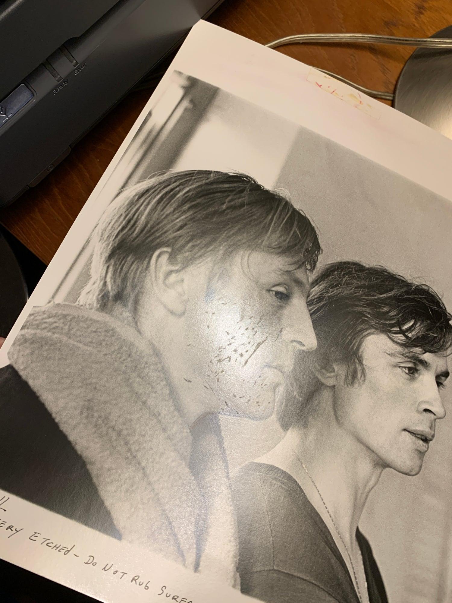 Rudolf Nureyev und Erik Bruhn fotografierten Rehearsing, Titelbild eines Zeitschriftencovers (Grau), Black and White Photograph, von Jack Mitchell