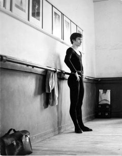 Rudolf Nureyev lors d'un cours de danse, 24 janvier 1962. Signé par Jack Mitchell