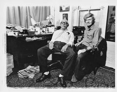 Sculptor Duane Hanson with one of his sculptures