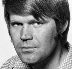 Singer Songwriter Glen Campbell, studio portrait signed by Jack Mitchell