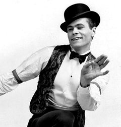 Swen Swenson in "Little Me" on Broadway