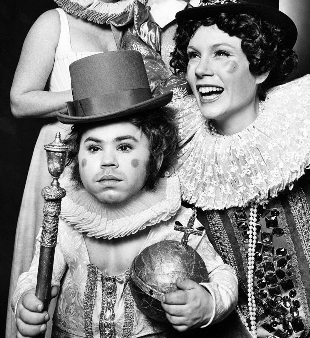 The cast of 'Elizabeth I' on Broadway, with Ruby Lynn Reyner, Hervé Villechaize - Photograph by Jack Mitchell