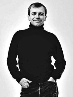 Il drammaturgo vincitore del Tony Award Terrence McNally, firmato da Jack Mitchell