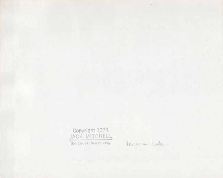 Jack Mitchell - Veronica Lake at a party w/ Andy Warhol, Candy Darling