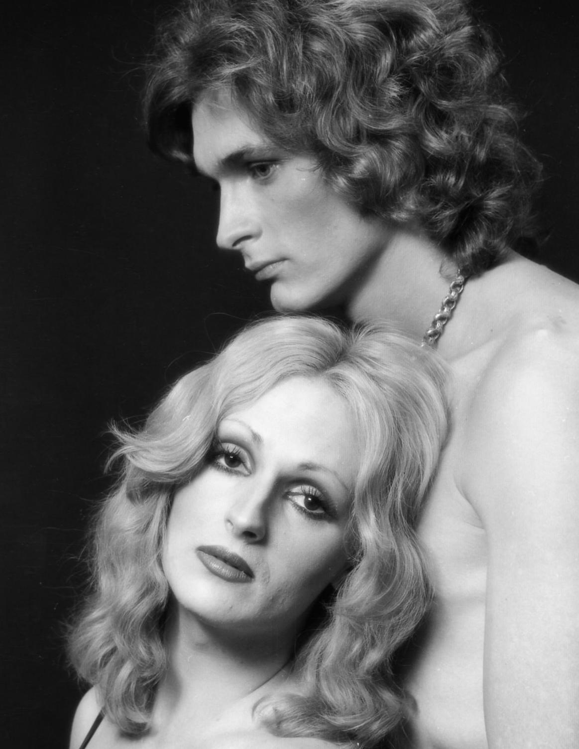 Warhol Superstars Dorian Gray and Candy Darling - Photograph by Jack Mitchell