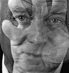 L'écrivain, dramaturge et acteur gallois Emlyn Williams, signé par Jack Mitchell