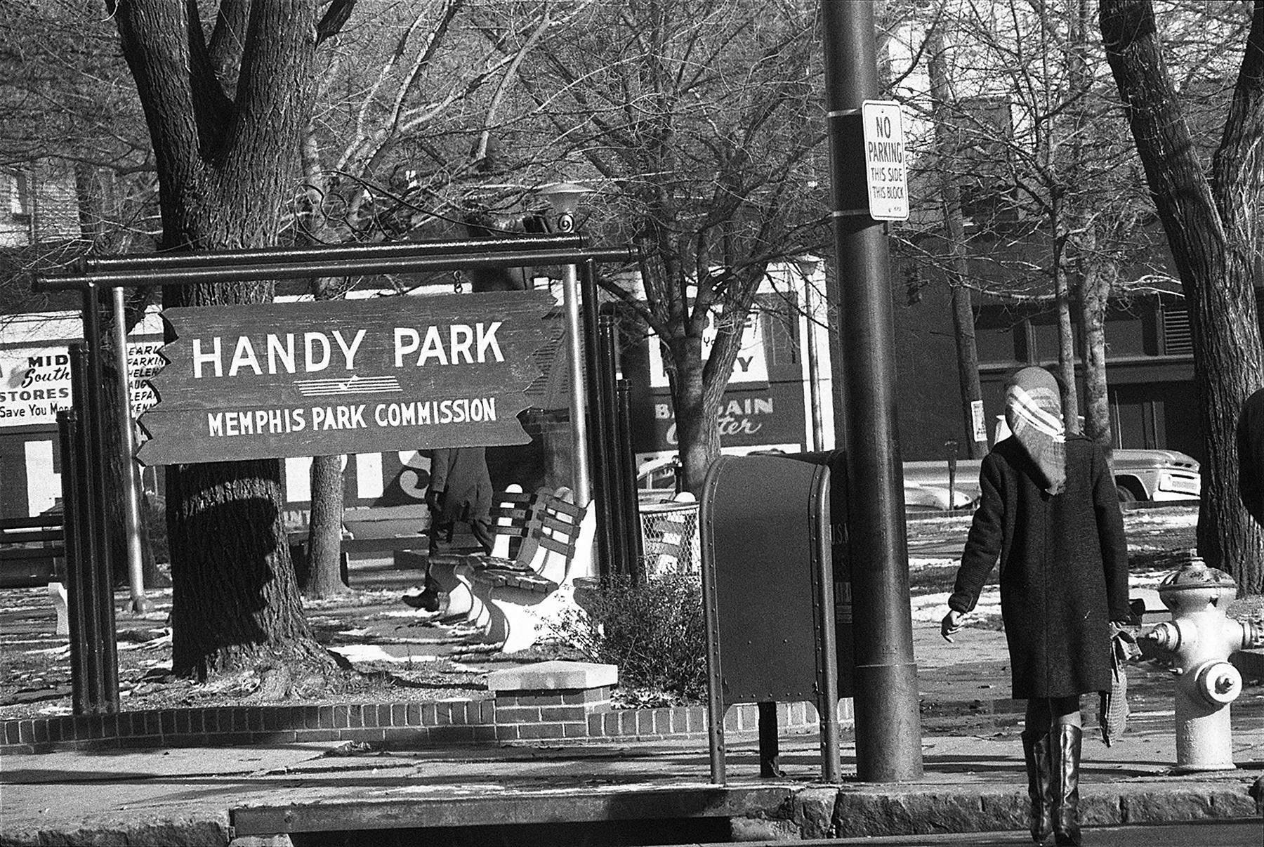 Jack Robinson Black and White Photograph - Handy Park (Beale Street)