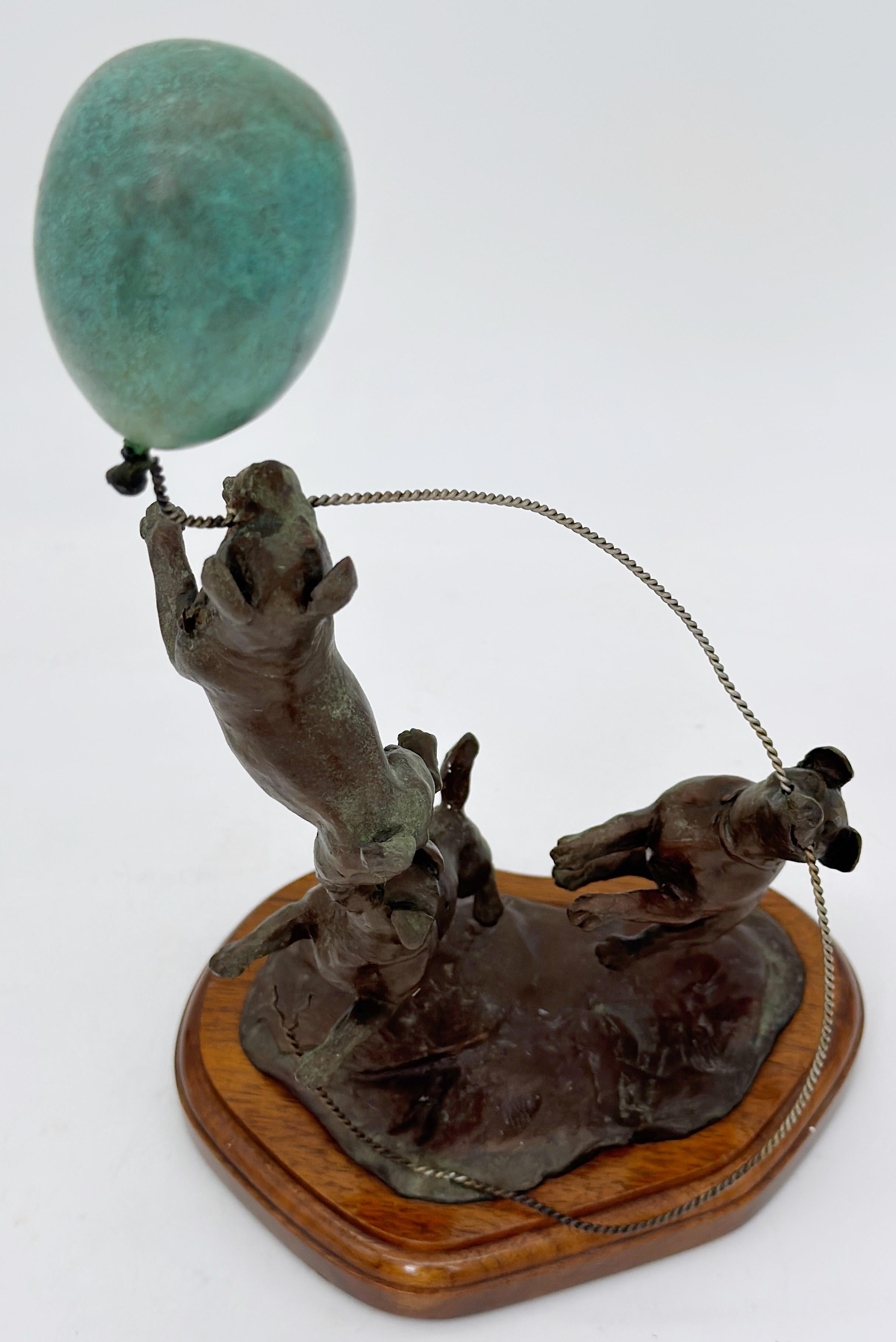 Intagliato 'Jack Russell con palloncino' , Scultura in bronzo di T. Fredrick, 1992, #3 di 26 in vendita