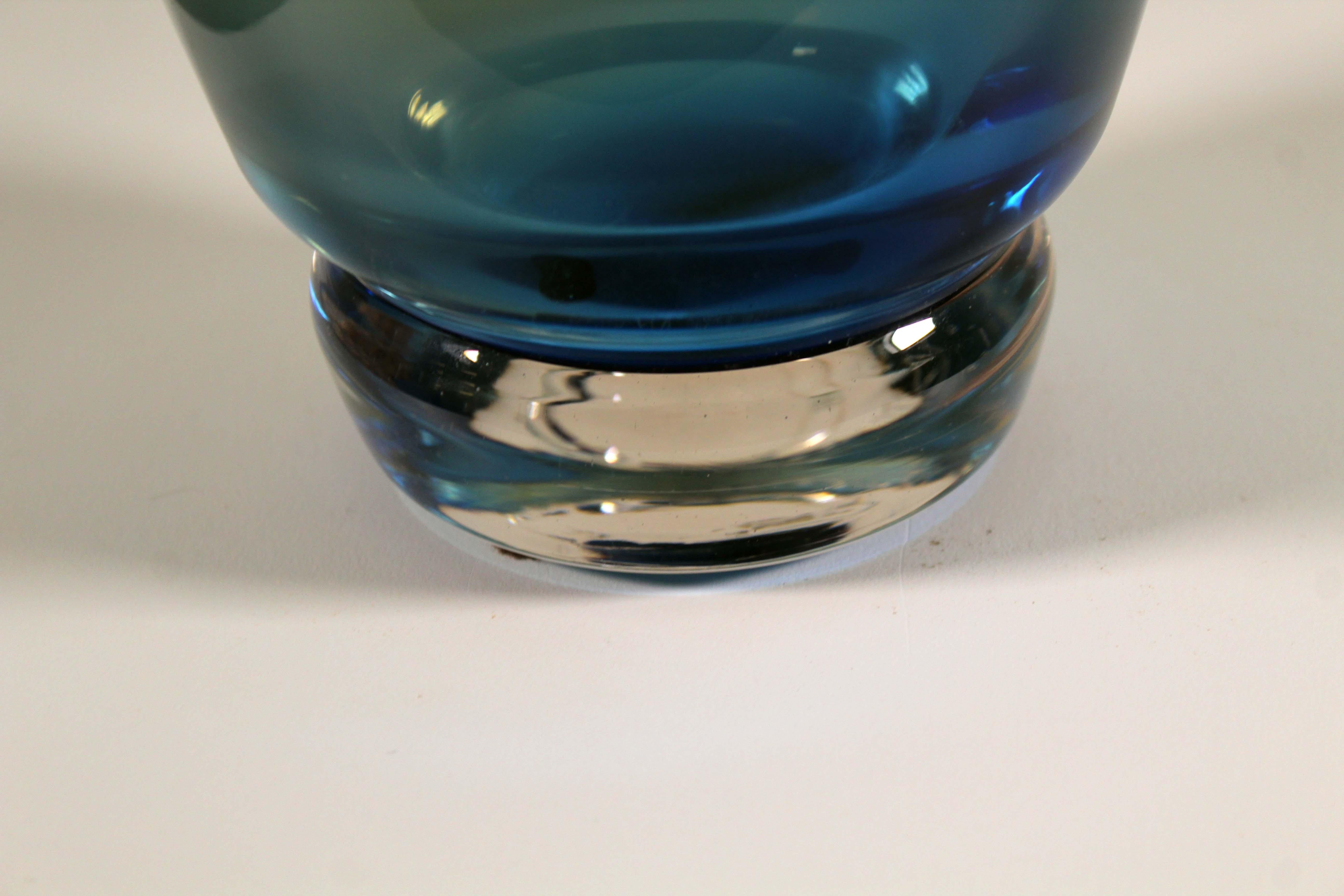 Vase en verre soufflé à la main jaune et bleu du studio postmoderne Jack Schmidt, 1986 en vente 5