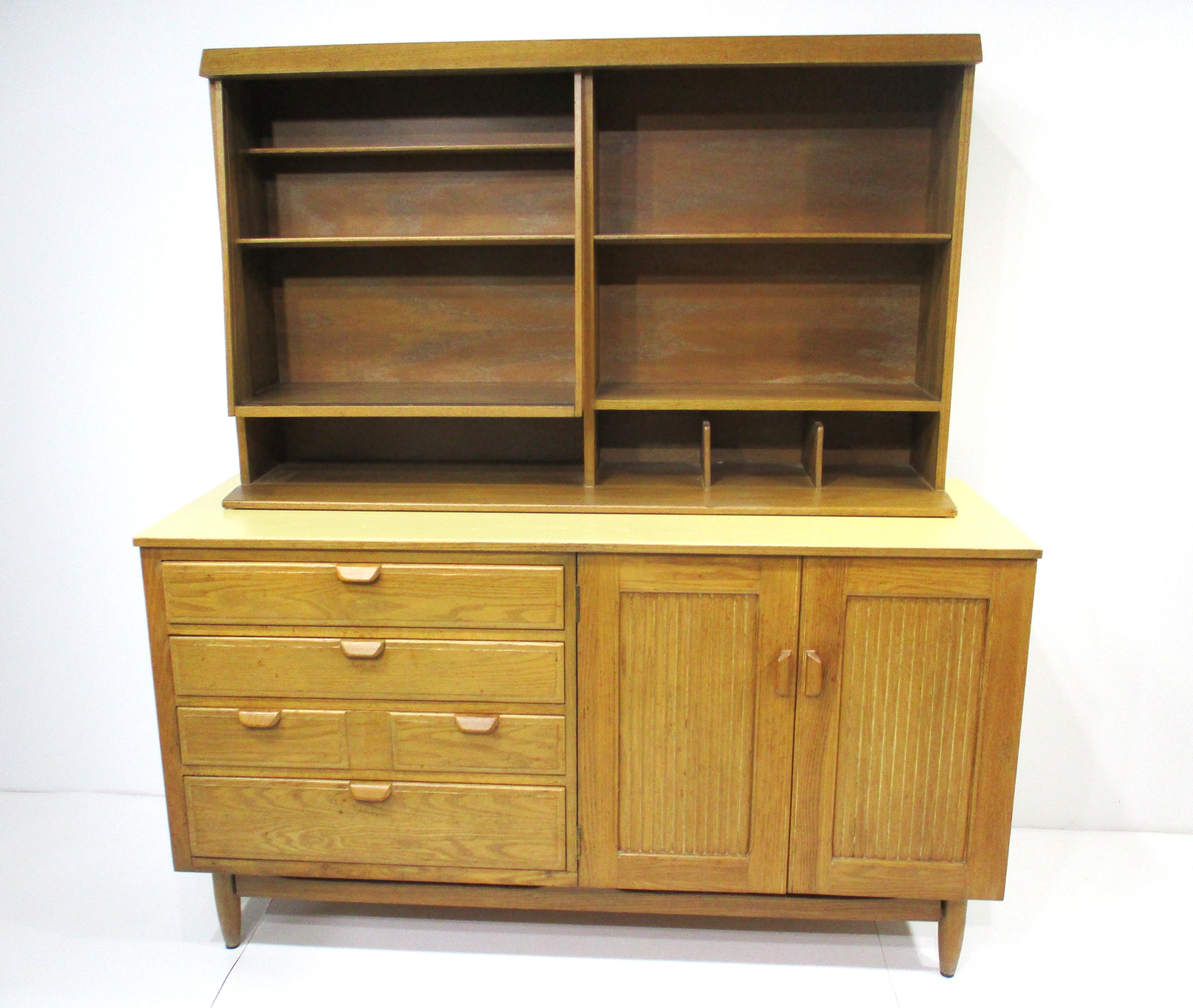 Jack Van Der Molen 2pc. Sever / Cabinet by Vanleigh Jamestown For Sale 6