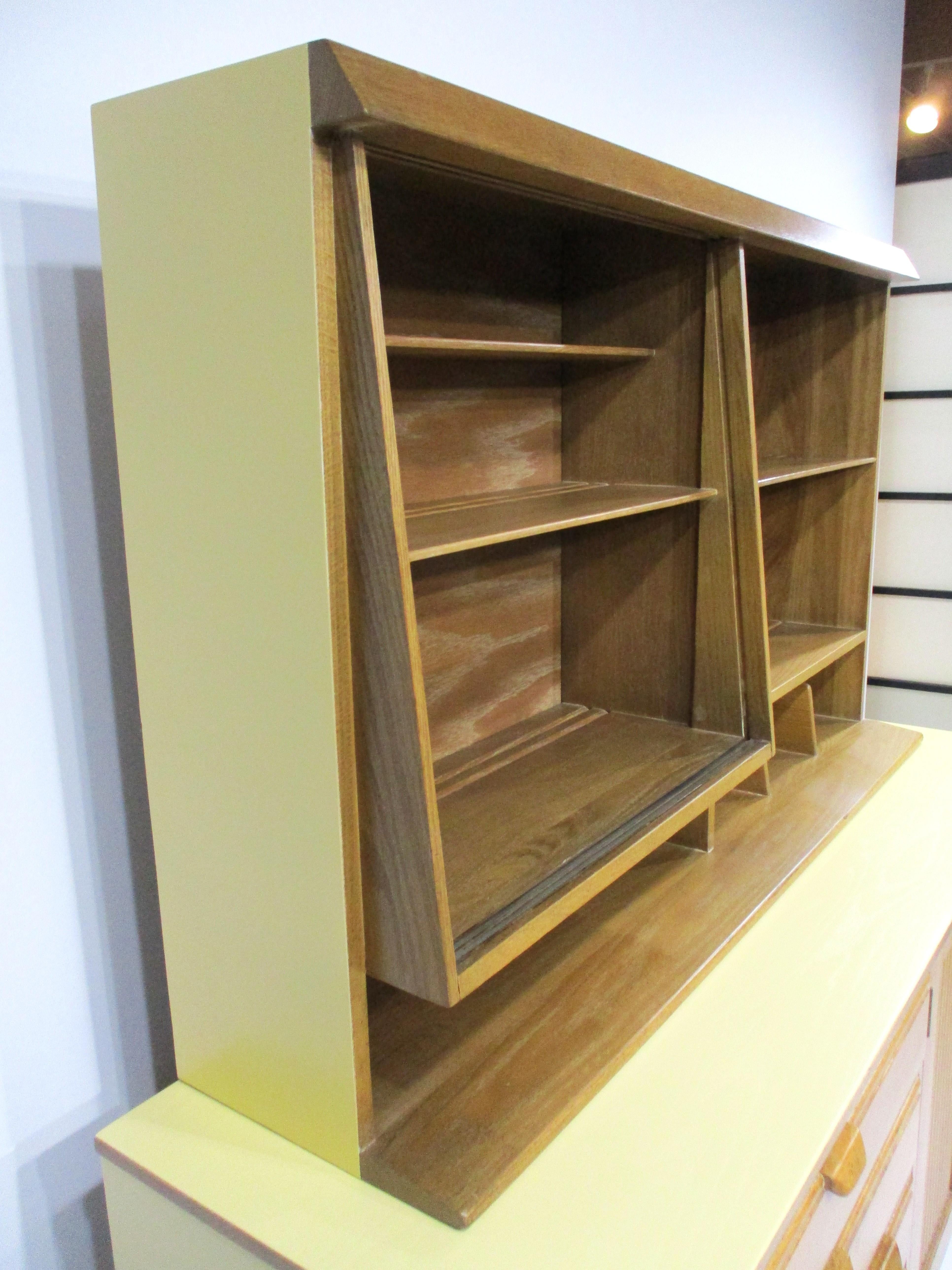 American Jack Van Der Molen 2pc. Sever / Cabinet by Vanleigh Jamestown For Sale