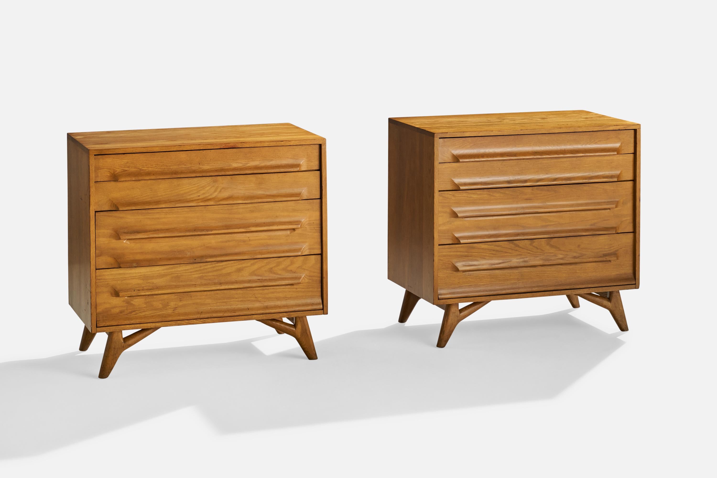 A pair of oak chestst of drawers designed by Jack Van Der Molen and produced by Jamestown Lounge Co, USA, 1950s.