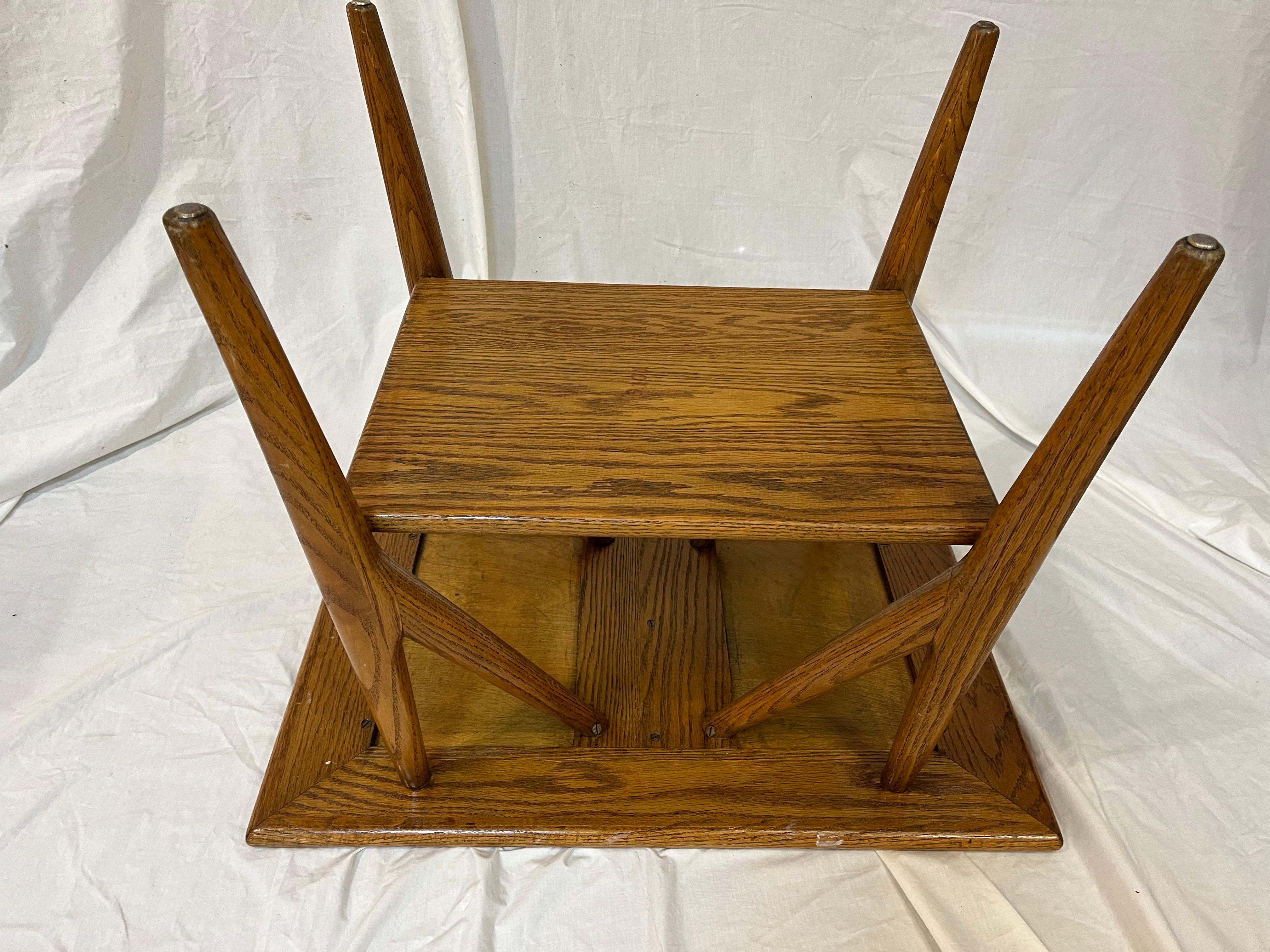 Jack Van Der Molen Mid Century Modern American Design Oak Wood Side or End Table For Sale 8
