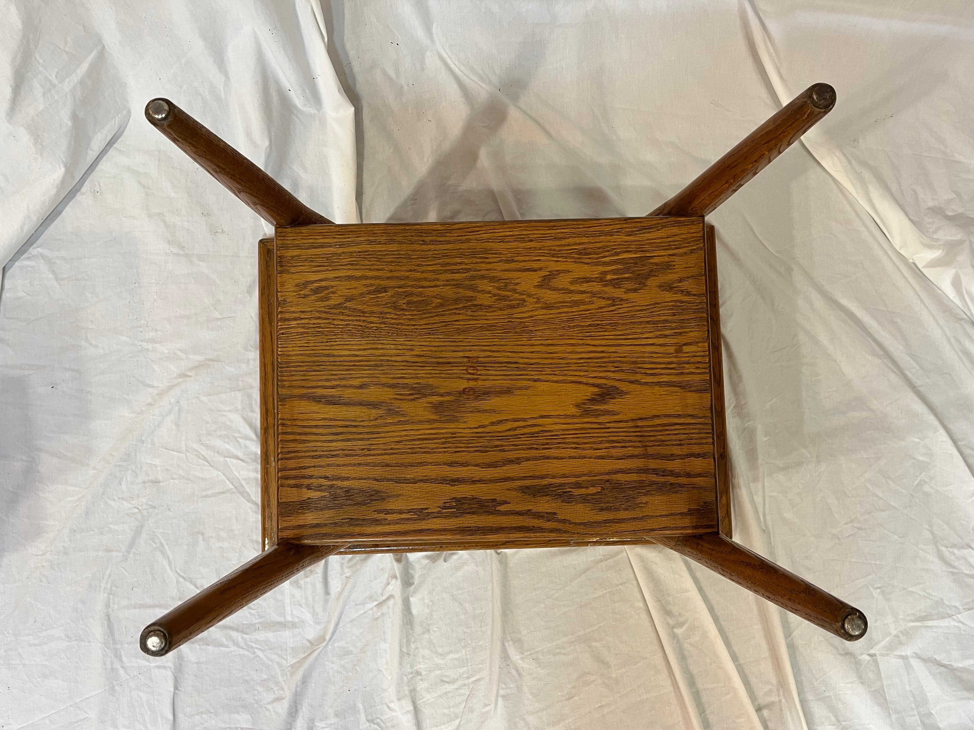 Jack Van Der Molen Mid Century Modern American Design Oak Wood Side or End Table For Sale 11