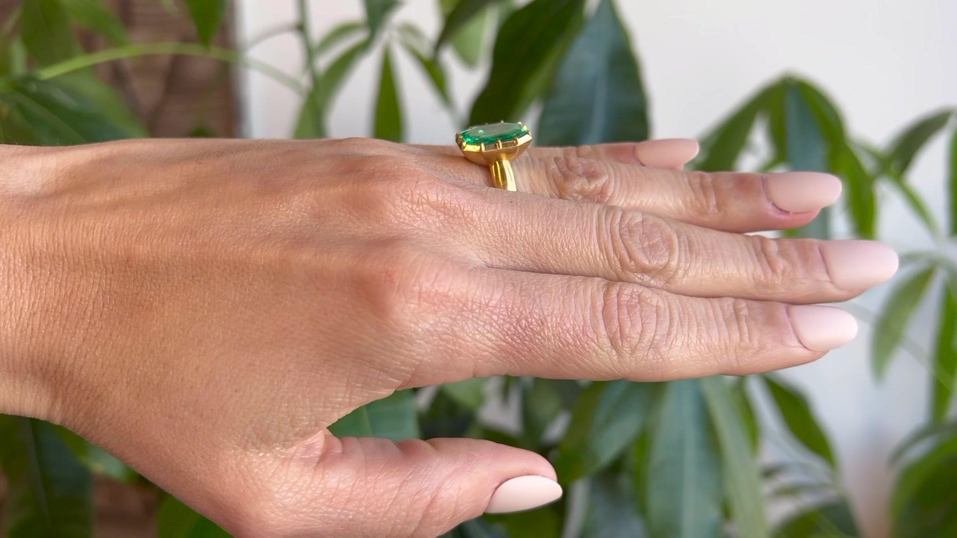 Jack Weir & Sons Solitär-Ring, GIA 9,15 Karat kolumbianischer Smaragd 22k Gelbgold im Zustand „Neu“ in Beverly Hills, CA