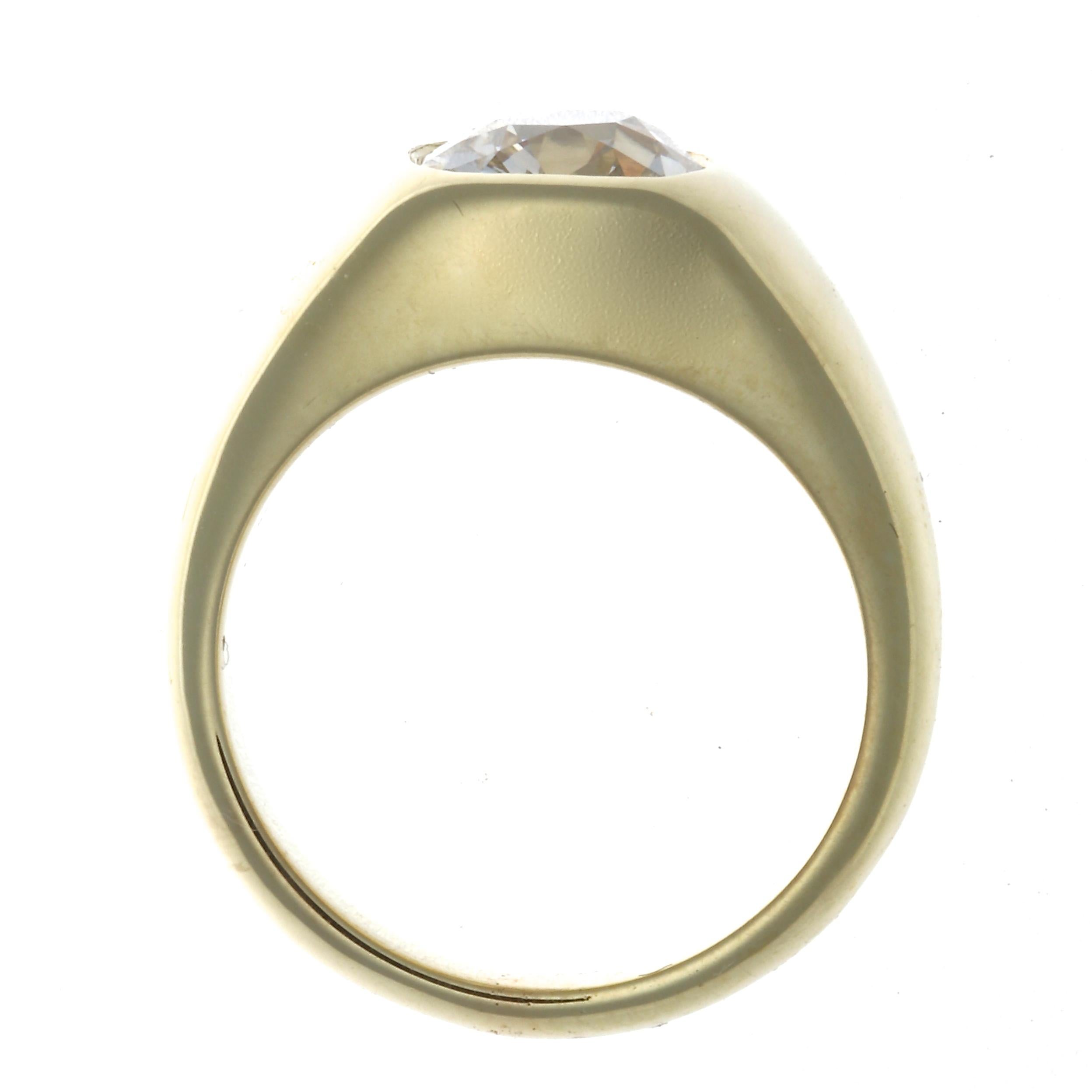 Women's GIA Certified 2.02 Carat Cushion Cut Diamond 18 Karat Gold Ring