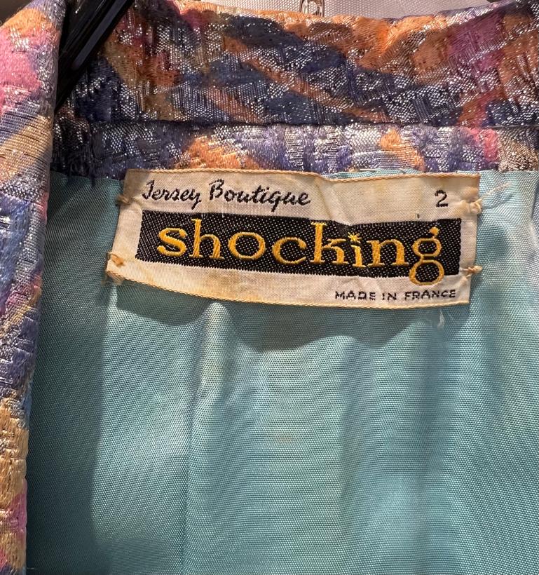 Conjunto de chaqueta y falda larga en brocado de lúrex SHOCKING en venta 1