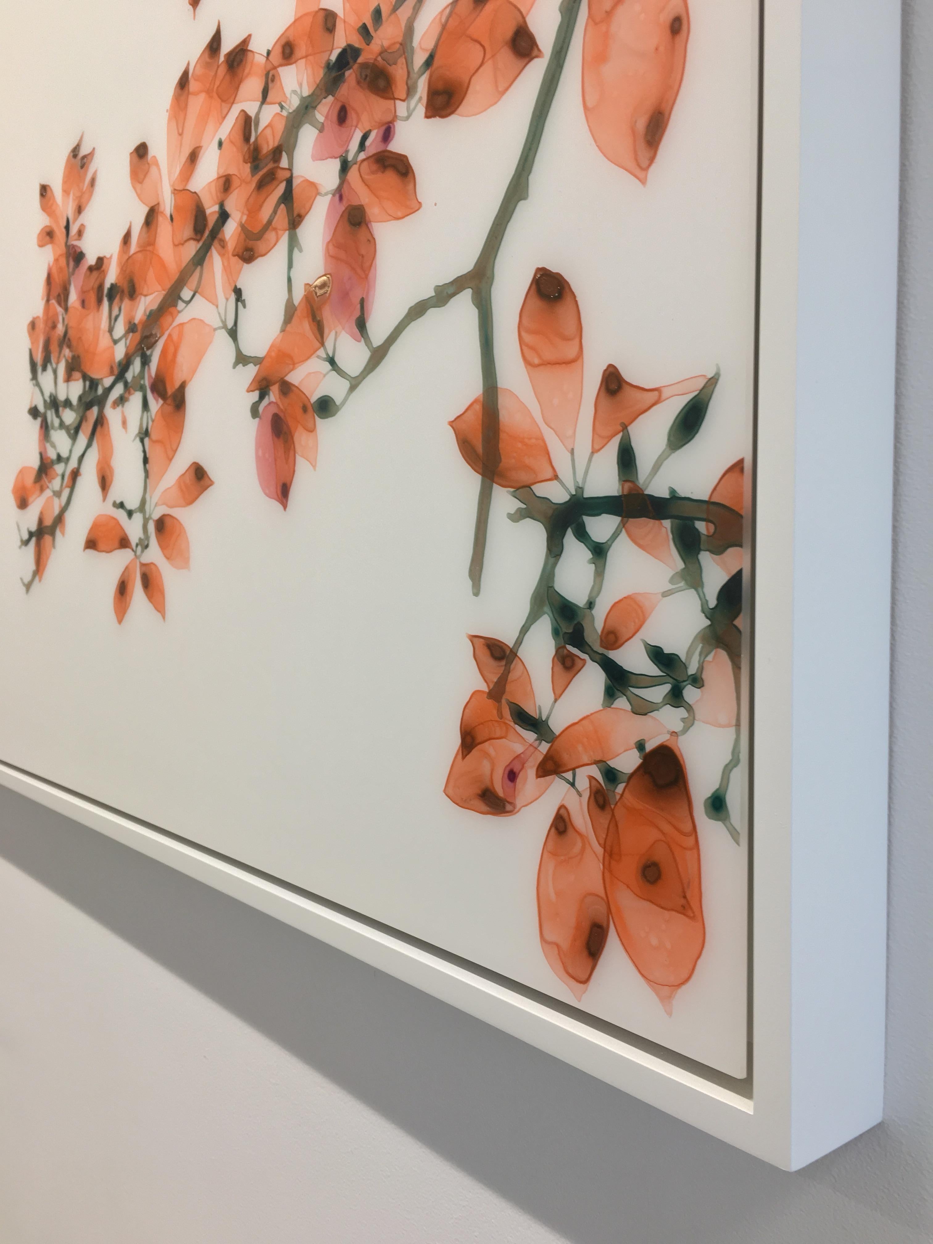 Coral Fling - Peinture botanique contemporaine sur Mylar, arbre orange, 2018. en vente 4