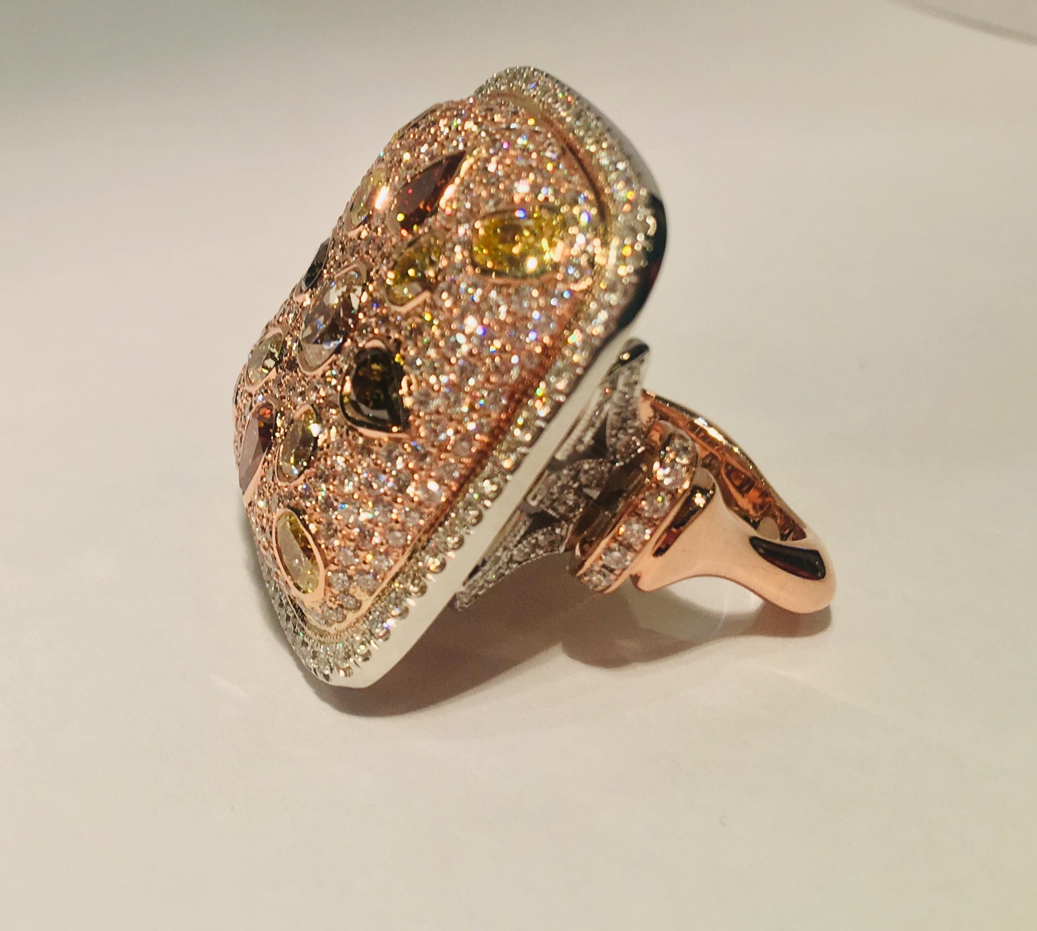 Colossal 10.77 Carat Fancy Natural Colored and White Diamonds 2-Tone Gold Ring In Excellent Condition In Tustin, CA