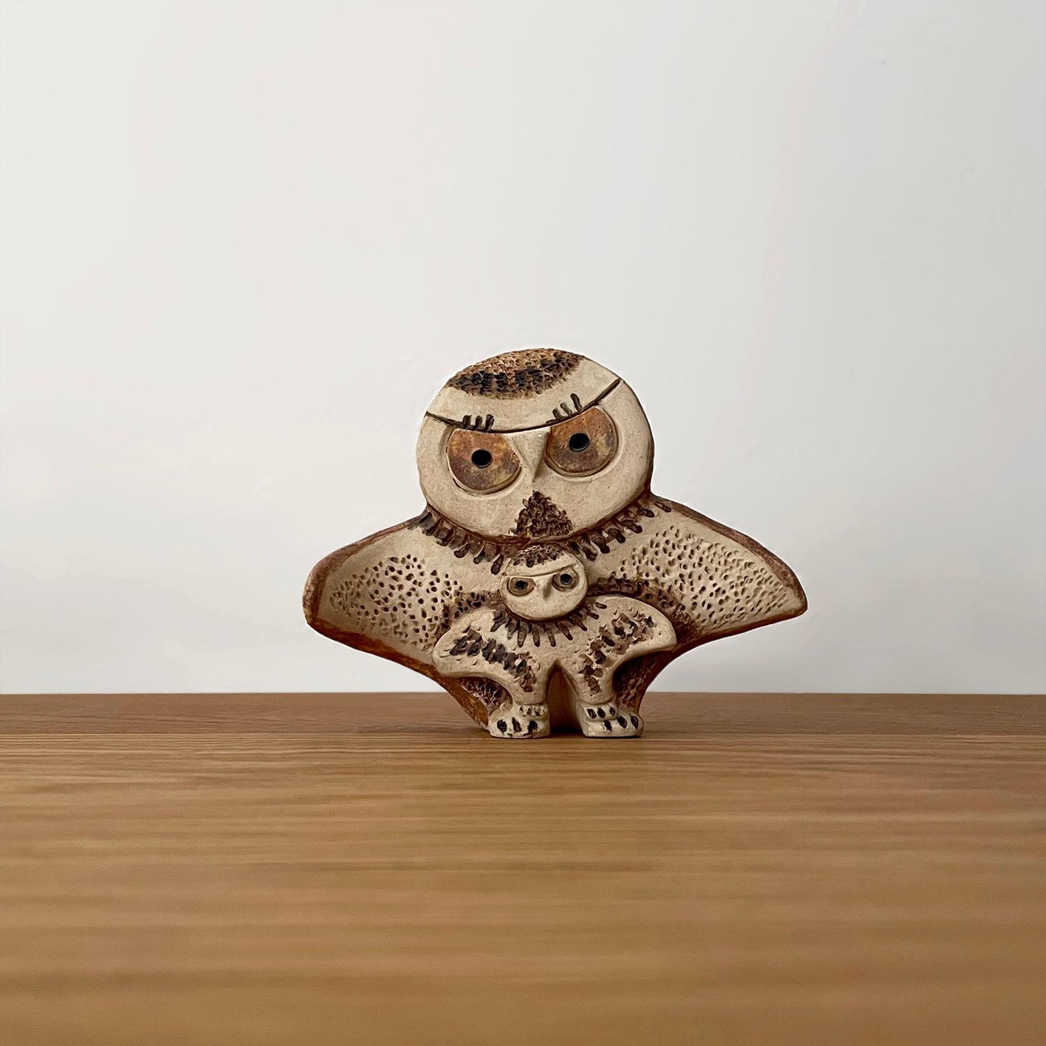 Jacky Coville French Ceramic Petite Owl Sculpture  In Good Condition For Sale In Los Angeles, CA