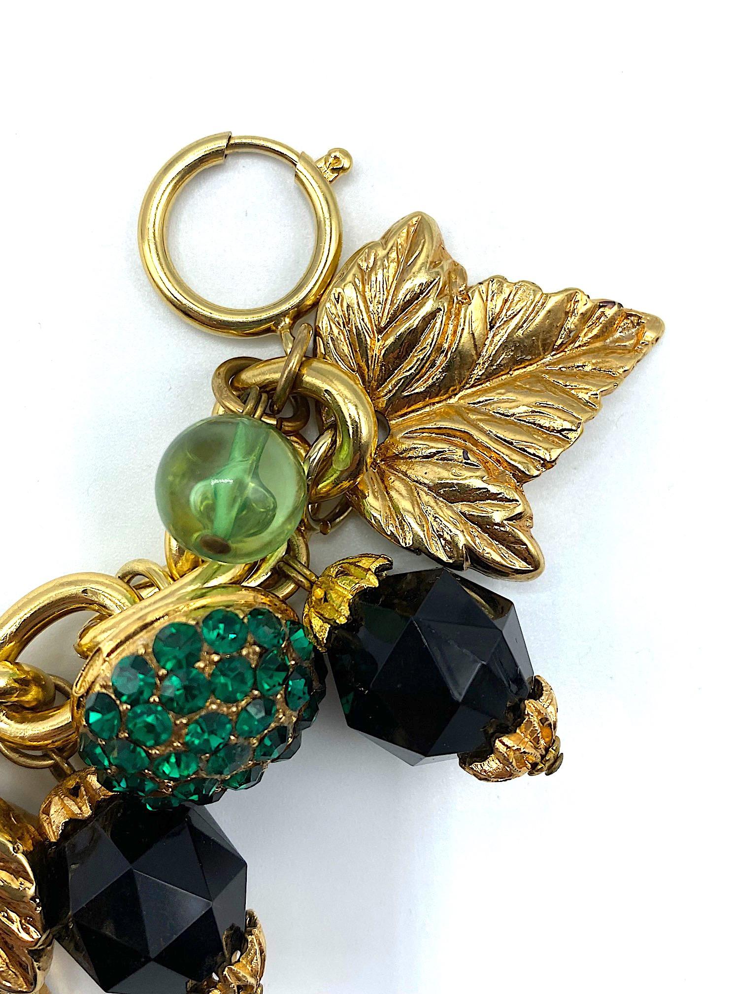 Jacky de G Paris 1980er Jahre Charm-Armband mit Goldblättern und Perlen. Damen im Angebot