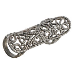 Jacob & Co 18K White Gold 4.05ct Diamond Shield Ring JC33-122225 Jacob & Co 18K White Gold 4.05ct Diamond Shield Ring JC33-122225