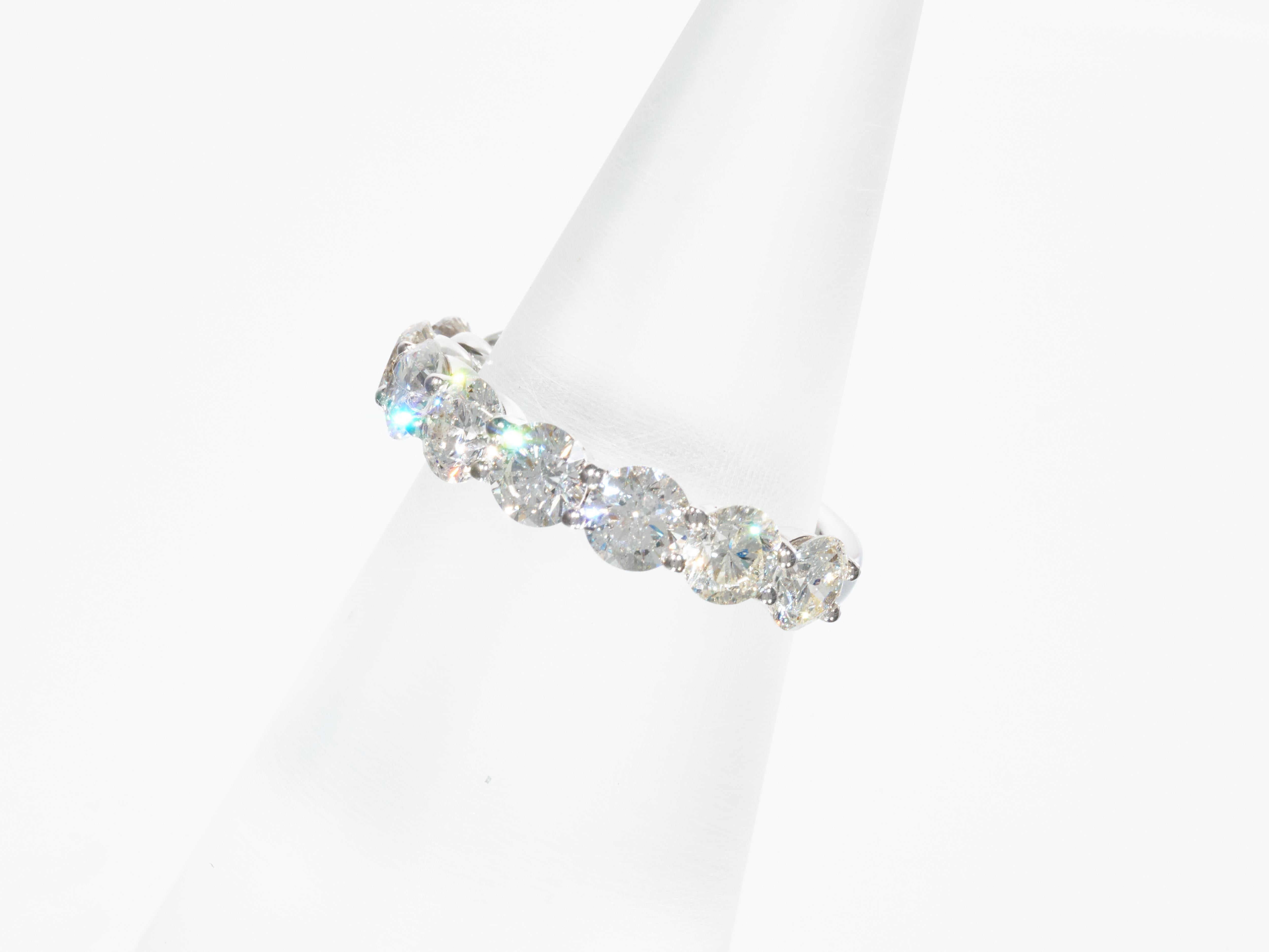 Jacob & Co 3.15CT Diamond Eternity Ring White Gold 9 Round Brilliant Diamonds In Excellent Condition For Sale In London, GB
