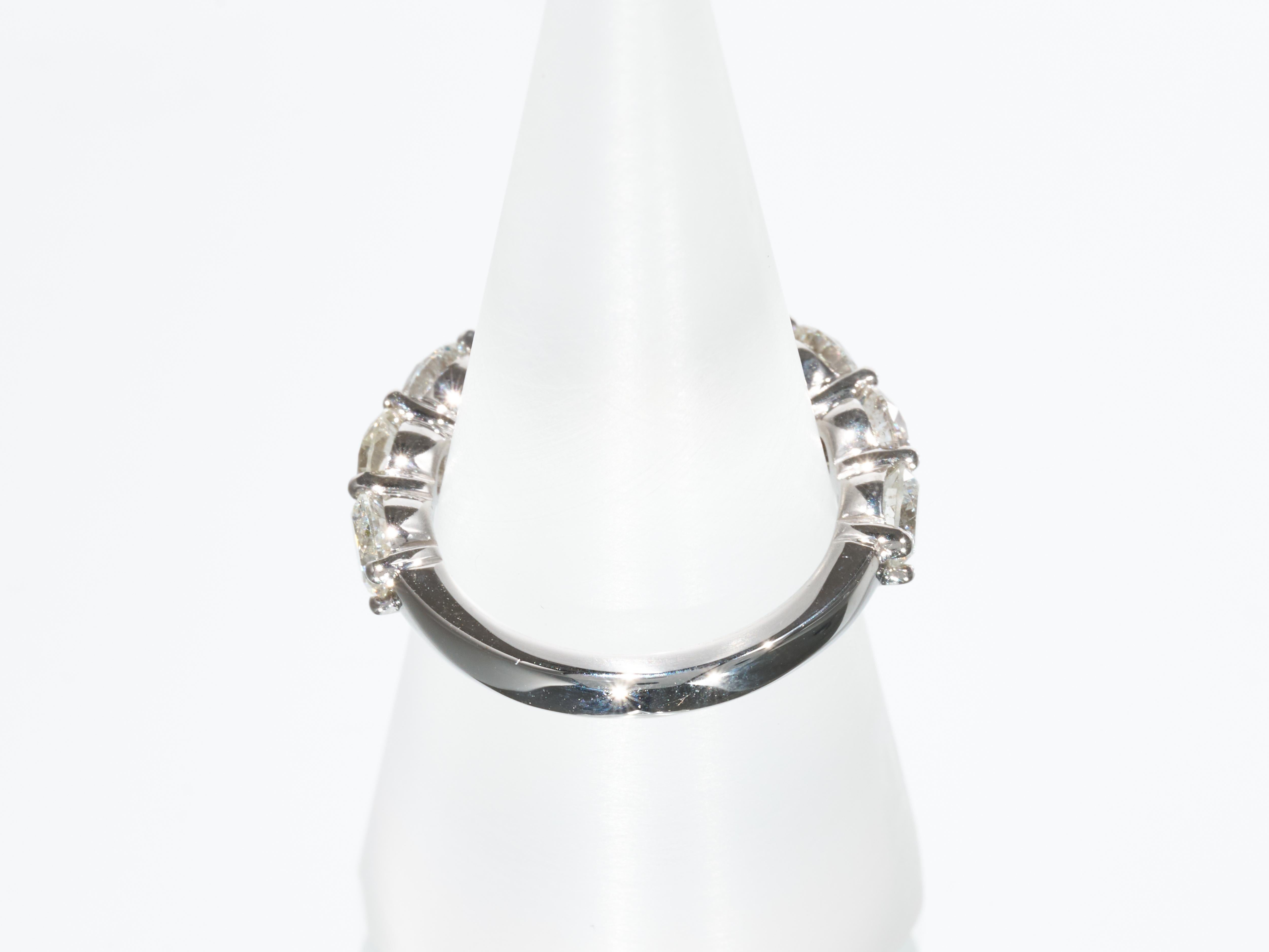 Jacob & Co 3.15CT Diamond Eternity Ring White Gold 9 Round Brilliant Diamonds For Sale 2