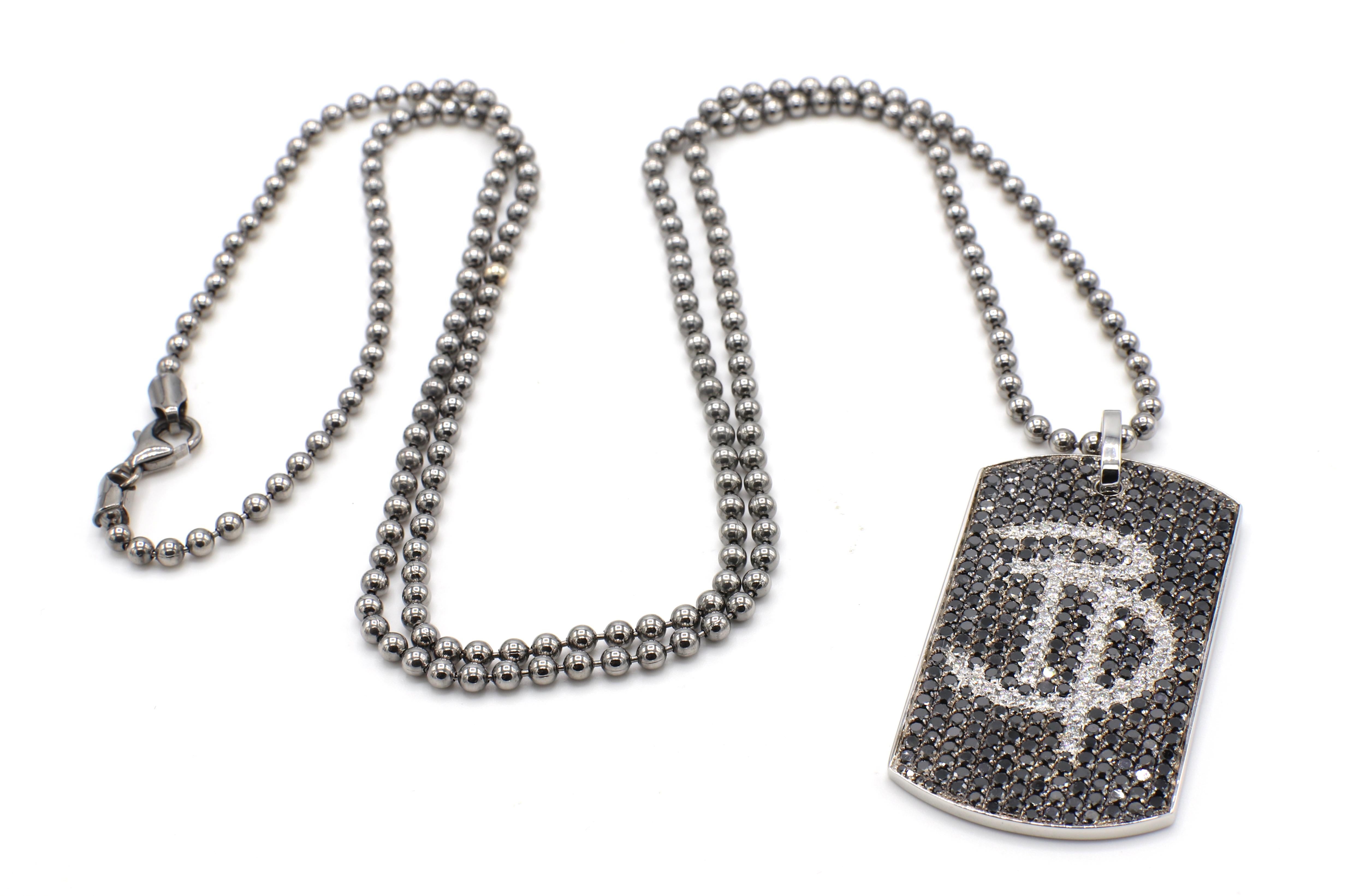 Jacob & Co. Tropfenhalskette aus Weißgold mit Diamant-Hund-Tag 