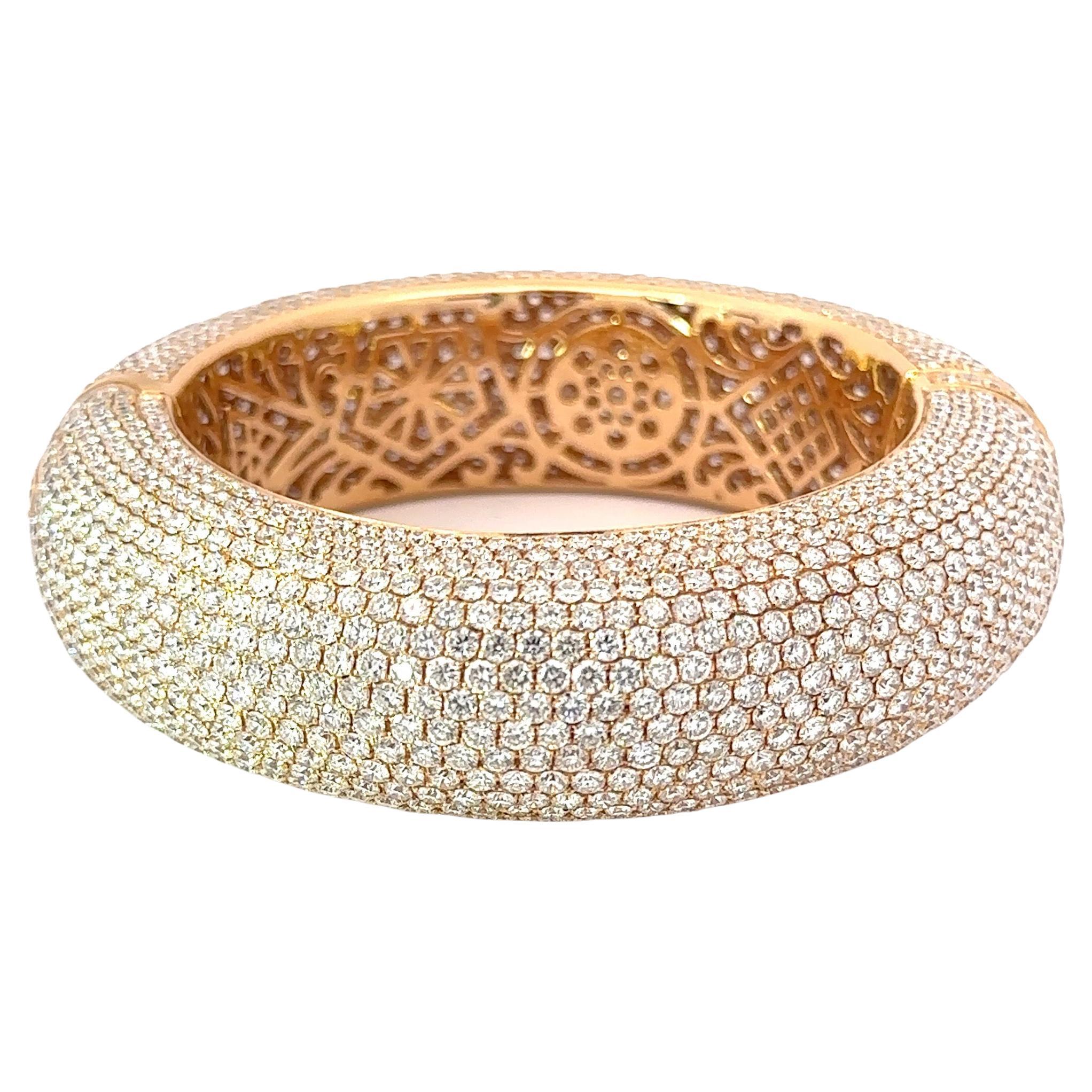 Jacob & Co. Bracelet en or rose 18k avec un énorme diamant de 67cttw