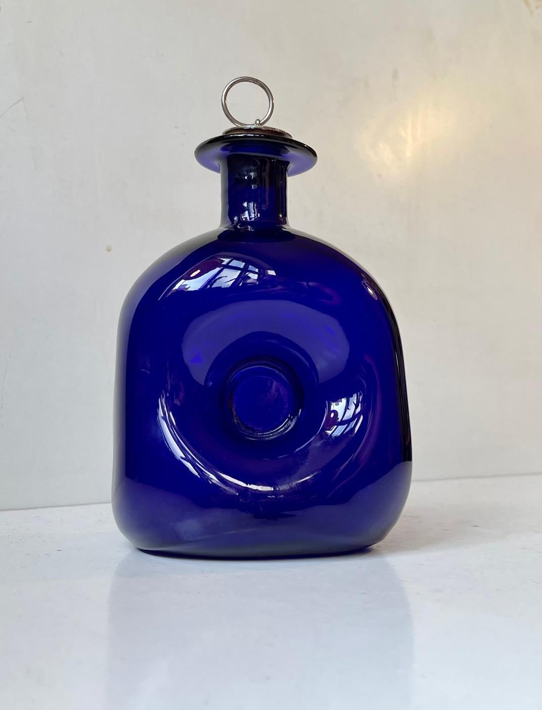 Jacob E. Bang Squeezed Blue Glass Decanter for Holmegaard, 1960s In Good Condition In Esbjerg, DK