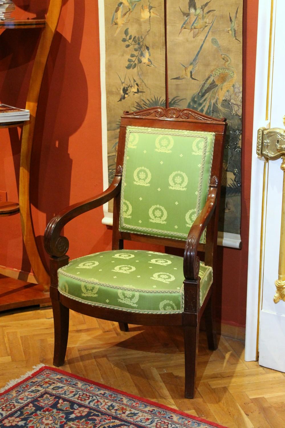 Französische Mahagoni- und grüne Seidenpolster-Sessel mit hoher Rückenlehne von Jacob Jacob, 18. Jahrhundert (19. Jahrhundert) im Angebot