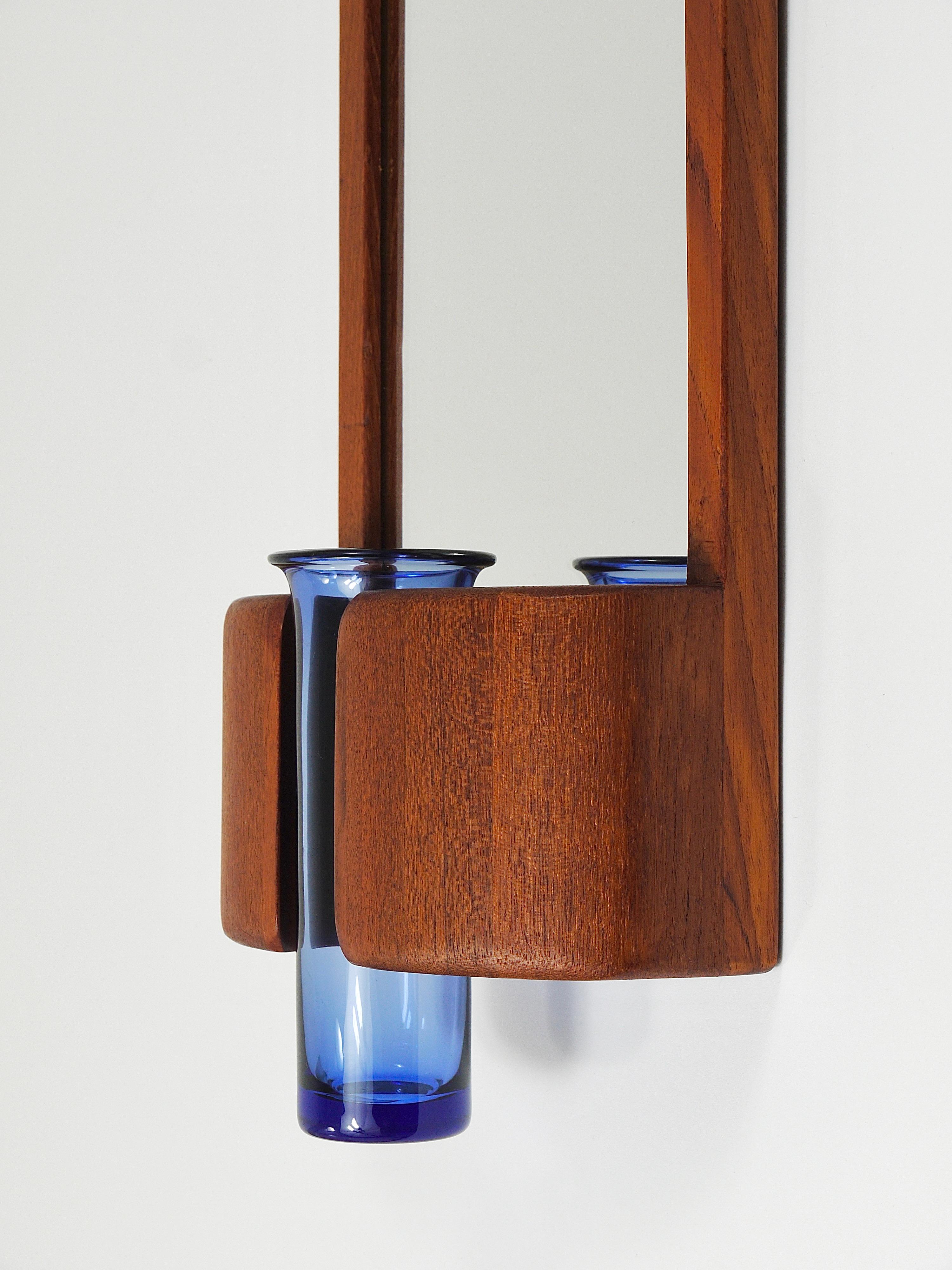 Mid-Century moderno Specchio da parete danese Jacob Hermann & Per Lütken e vaso in vetro Holmegaard, anni '60 in vendita