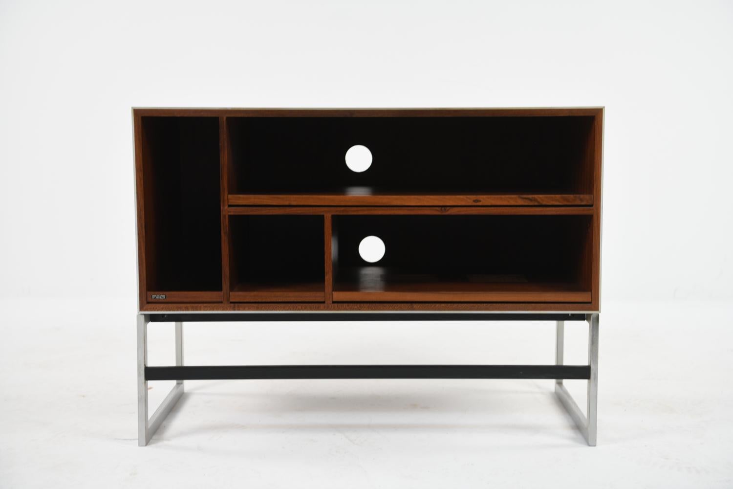 Mid-Century Modern Jacob Jensen for Bang and Olufsen MC30 Hi-Fi Cabinet in Rosewood