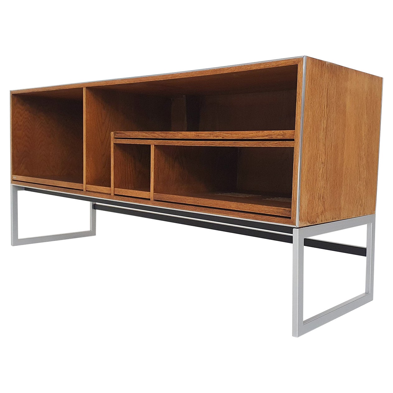 Audio de Jacob Jensen pour Bang and Olufsen MC40 d'un meuble de rangement en chne, Danemark