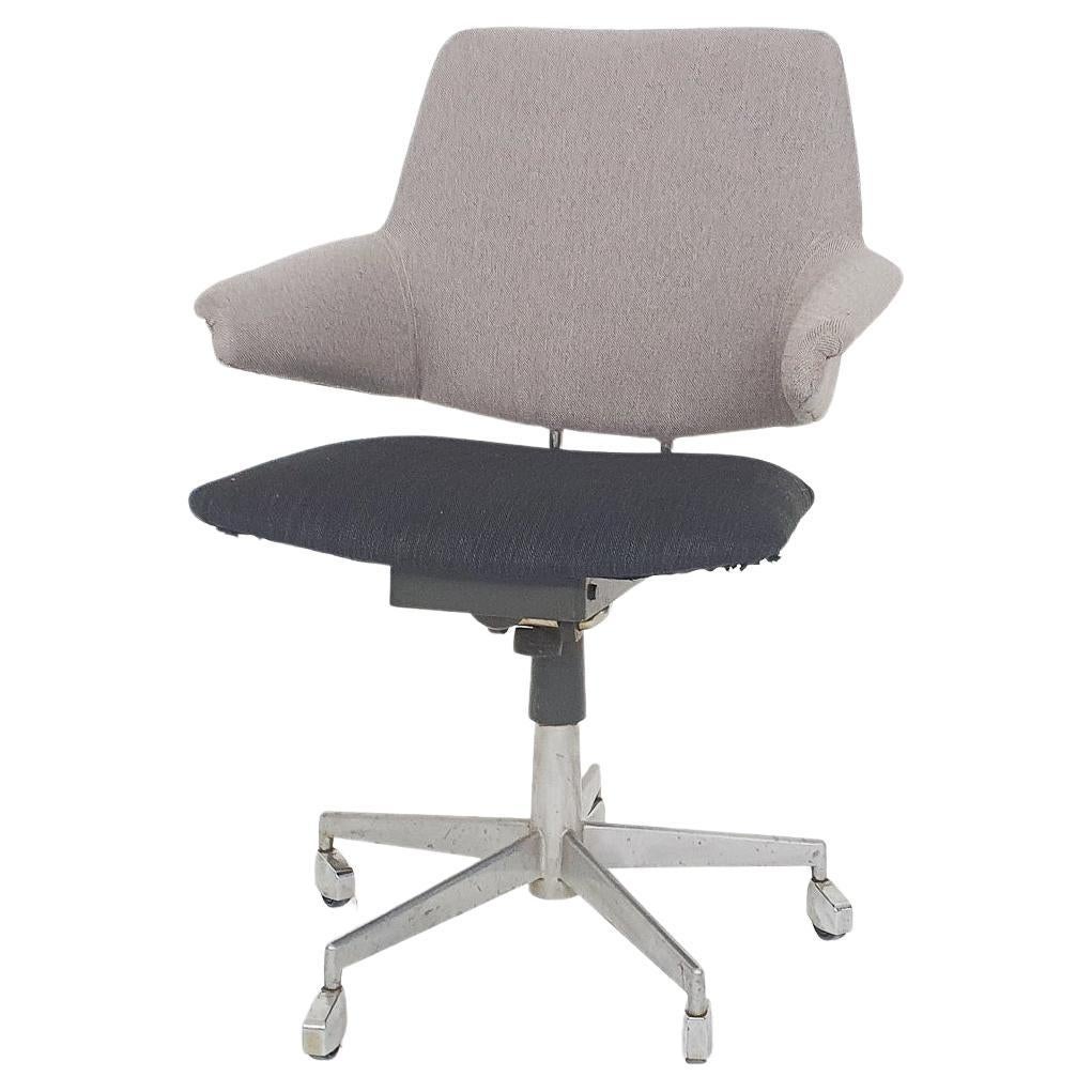 Jacob Jensen for Labofa adjustable desk chair, Denmark 1960's For Sale