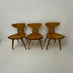 Sillas de comedor Jacob Kielland-Brandt pino macizo Dinamarca , años 60