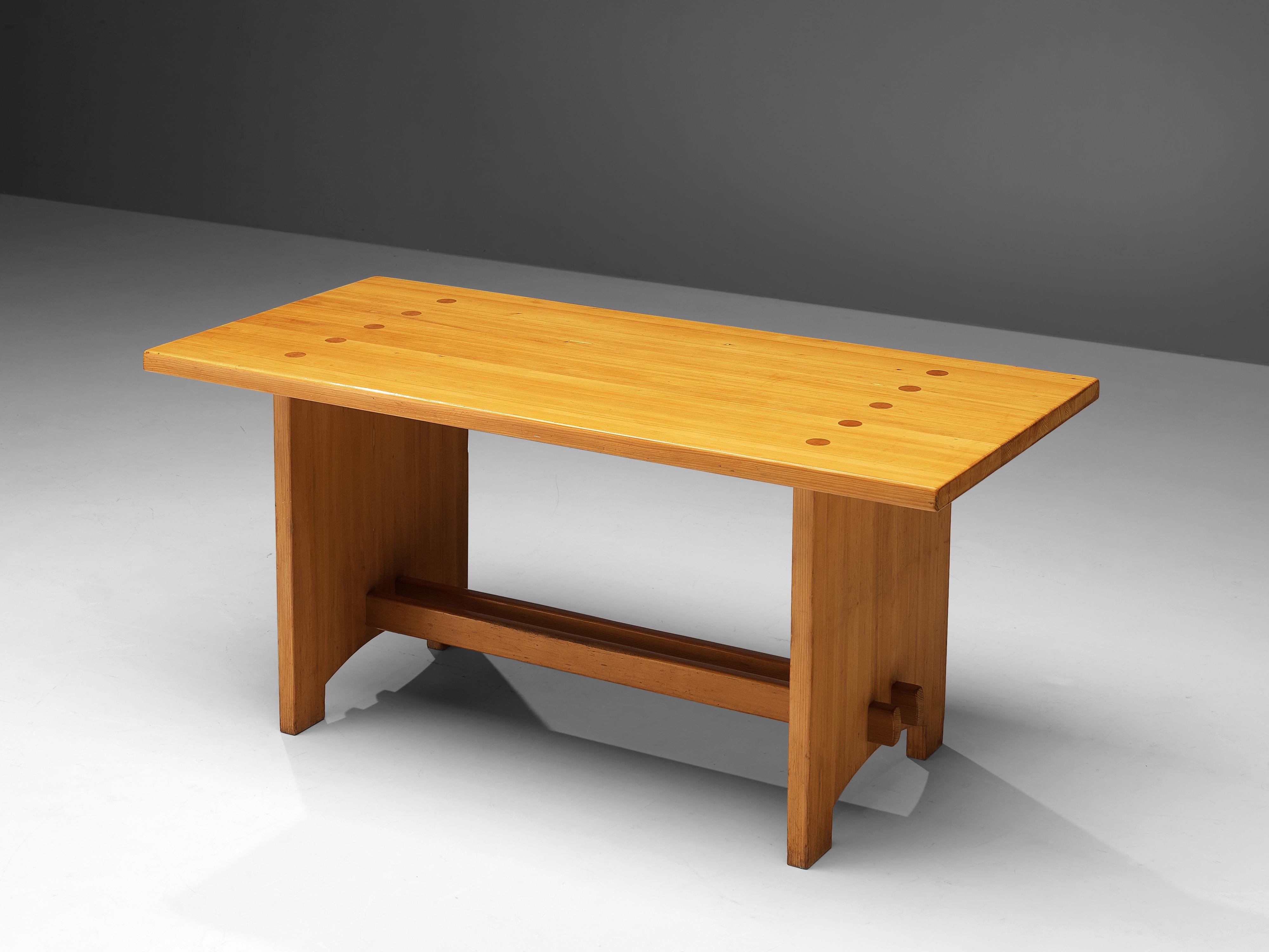 Jacob Kielland-Brandt, dining table, solid pine, Denmark, 1960s.

This remarkable table holds a natural expression due to the pine’s properties featuring grains and knots. The table has an open look and is structurally supported by means of a