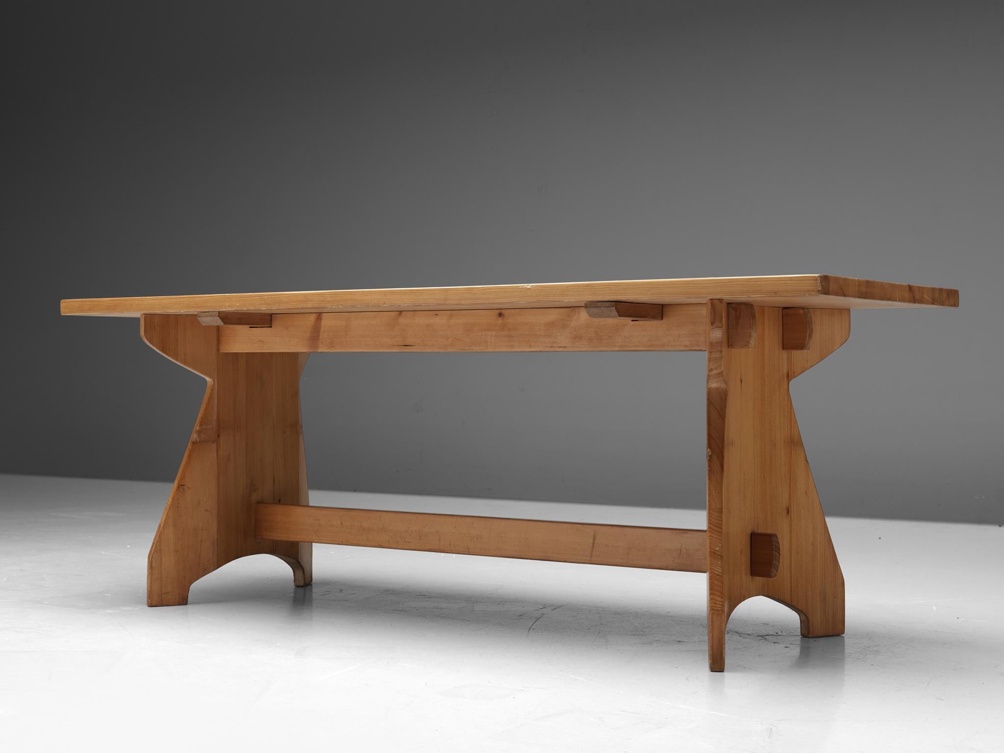 Jacob Kielland-Brandt Dining Table in Solid Pine 2